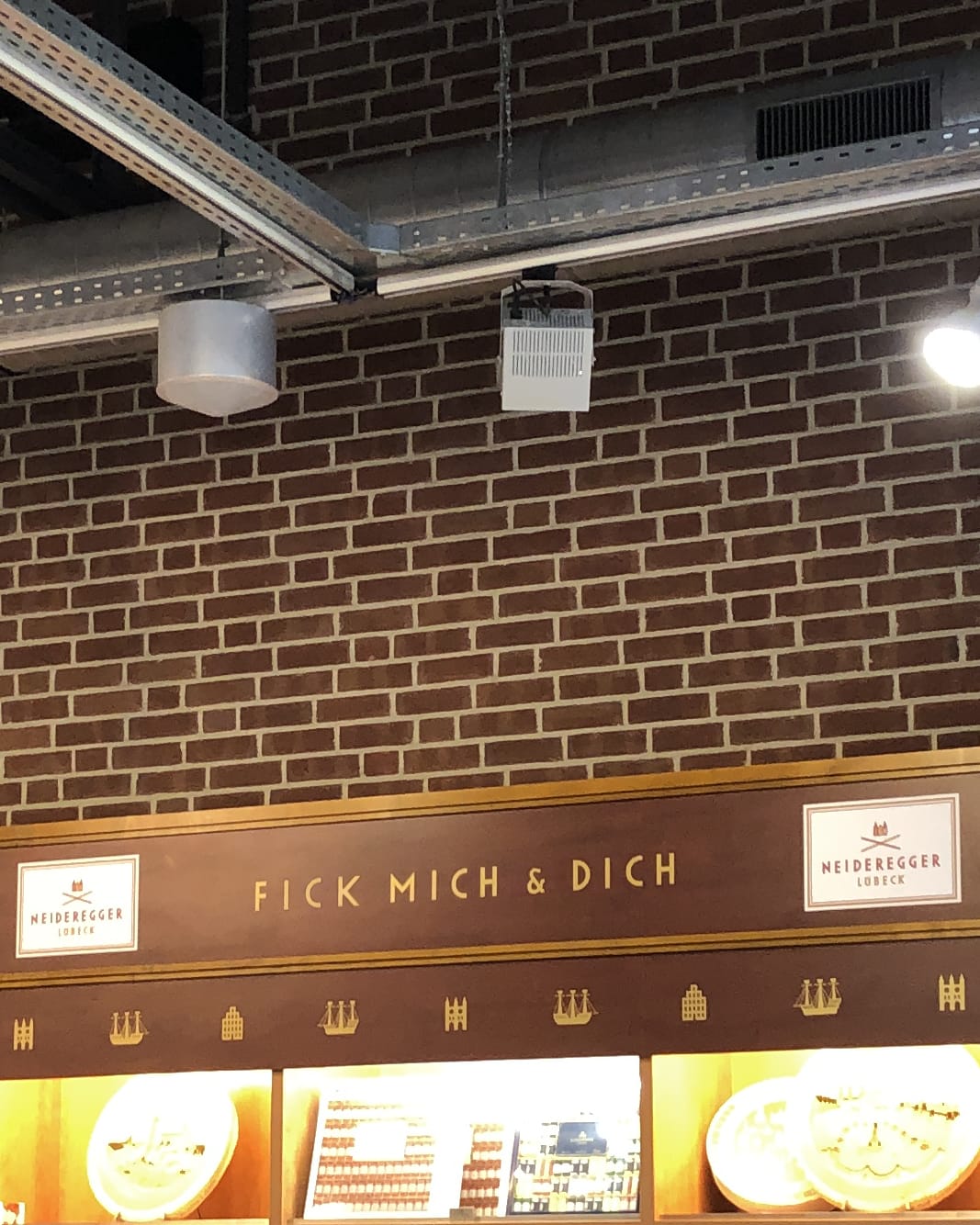 Ich sehe was, was du nicht siehst: „Fick mich und dich“
