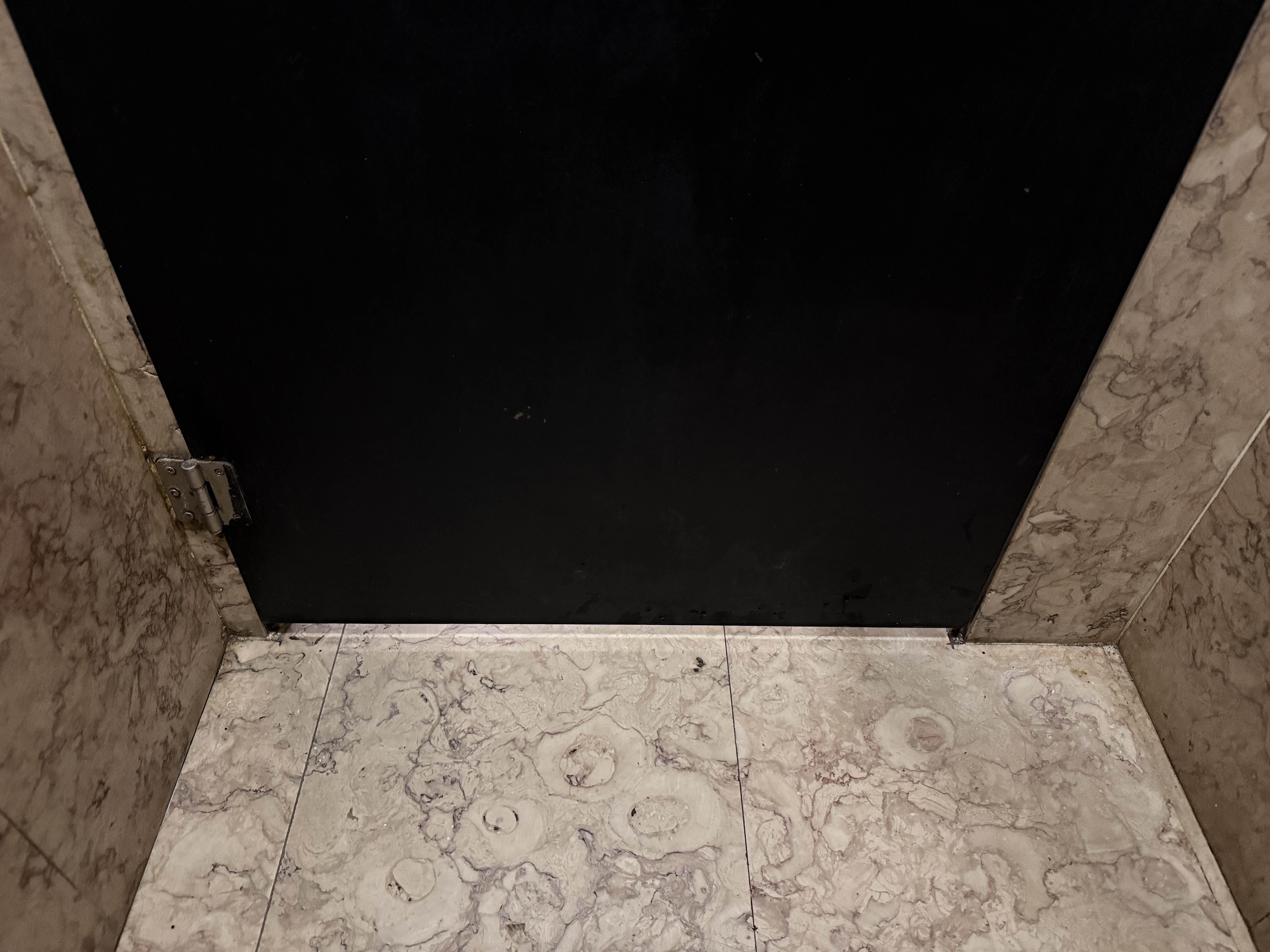 Toilettentüren Nr. 265: „Time Out Markte“, Lissabon / Portugal (2025)