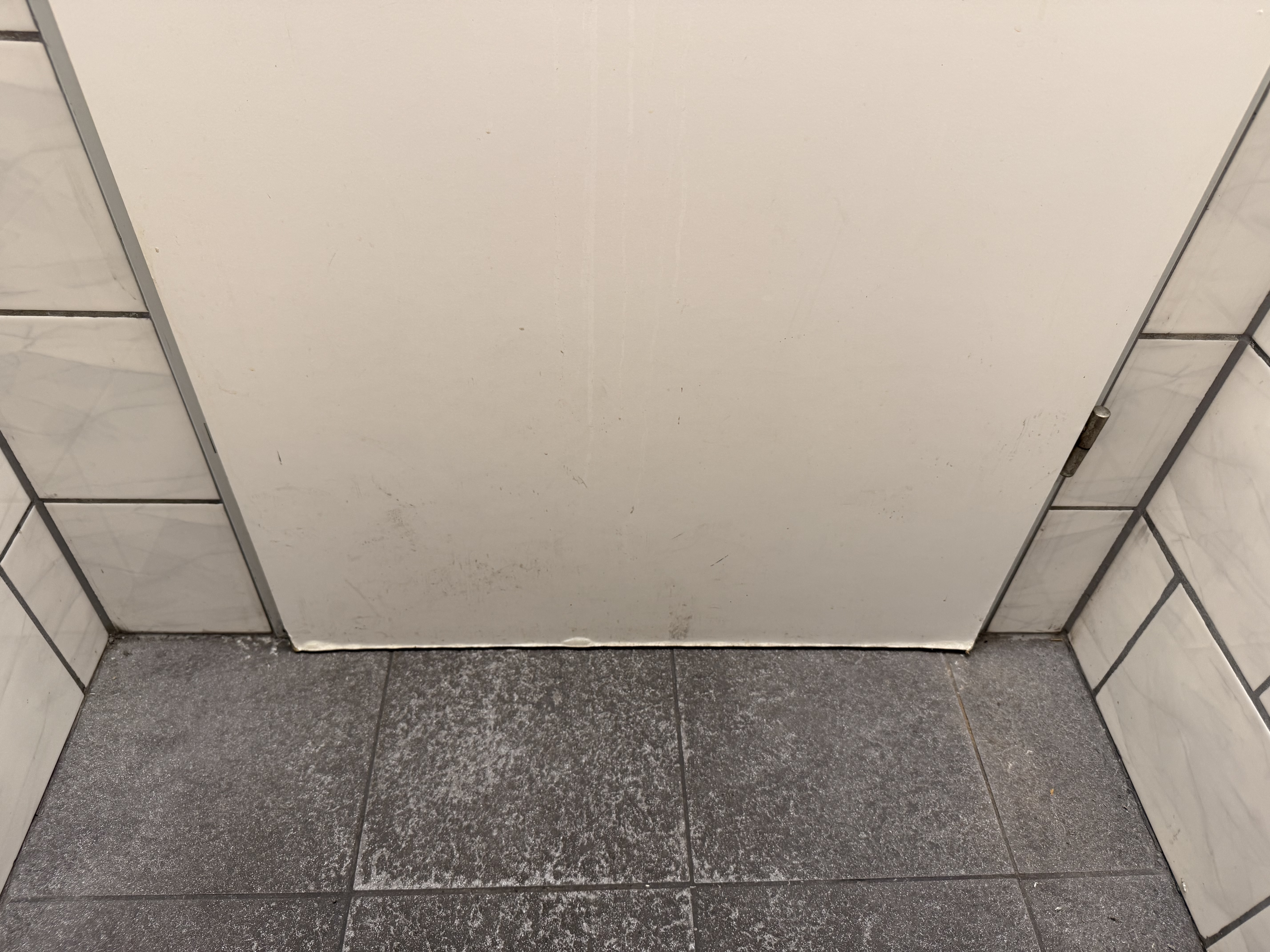 Toilettentüren Nr. 309: Café „COCO“, Düsseldorf / Deutschland (2026)
